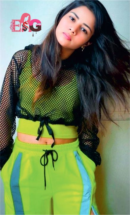 ishika manesar Call Girl