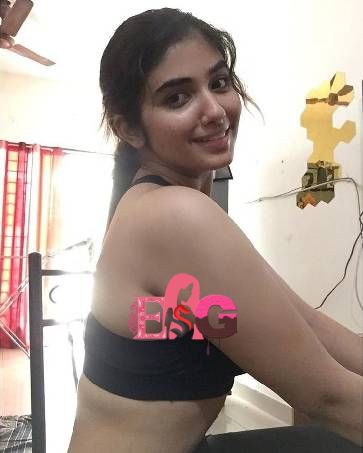 neha curvy escort service Gurugram